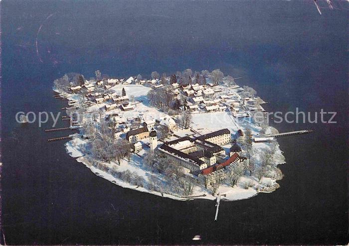 Frauenchiemsee Kloster im Winter Fliegeraufnahme