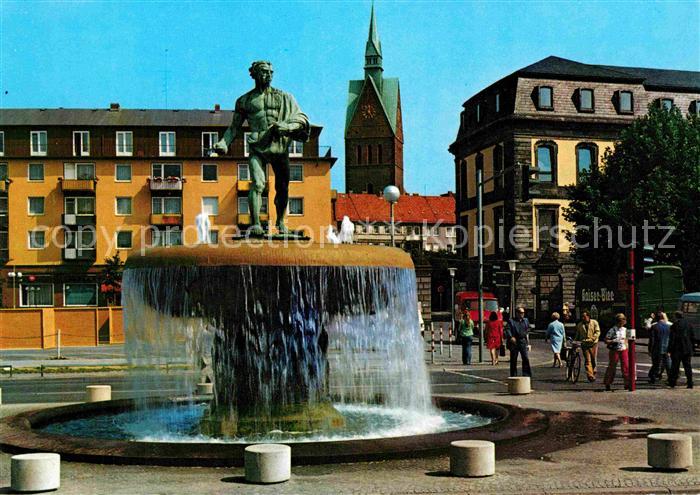 HANNOVER  CITY Duvebrunnen am Leibnizufer Blick zur Marktkirche
