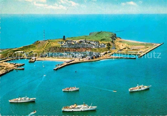 HELGOLAND Insel Schleswig-Holstein Fliegeraufnahme mit Schiffen auf Reede