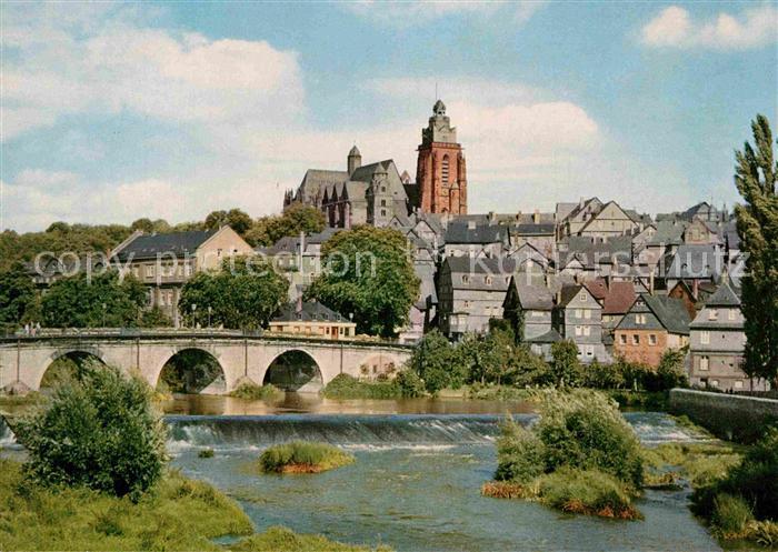 WETZLAR Lahn Hessen Alte Lahnbruecke Blick zum Dom