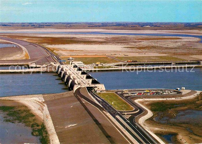 Eiderstedt Eidersperrwerk und Abschlussdamm zwischen Hundeknoell und Vollerwiek