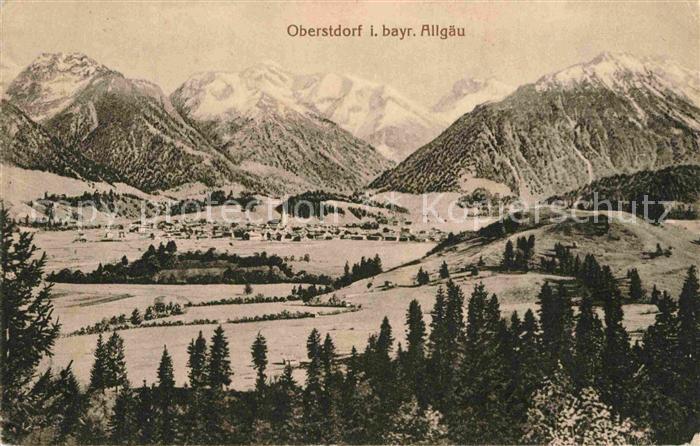 Oberstdorf Gesamtansicht mit Alpenpanorama