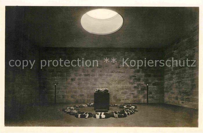 BERLIN  CITY Ehrenmal fuer die Gefallenen des Weltkrieges Unter den Linden