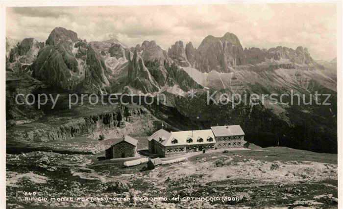Schlern Rifugio Monte Pez verso il Gruppo del Catinaccio Schlernhaus Rosengarten