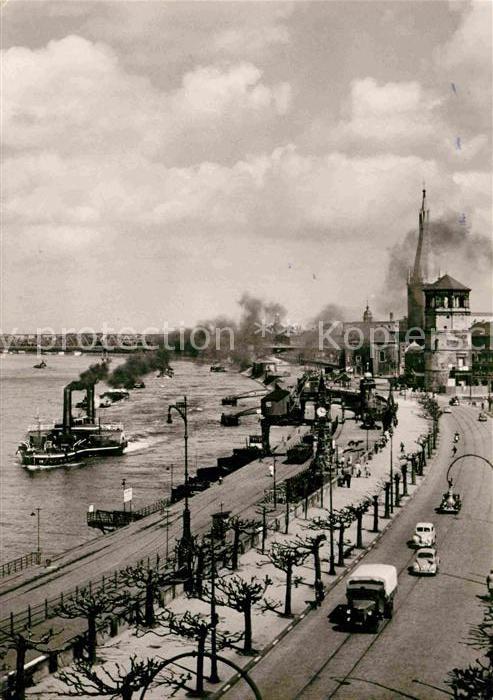 DuessELDORF  CITY Rheinufer Sankt Lambertus
