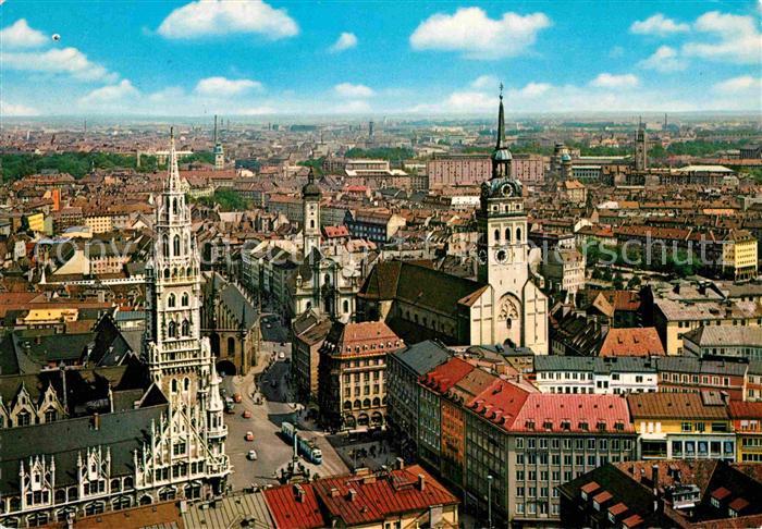 Muenchen Bayern Blick von der Frauenkirche