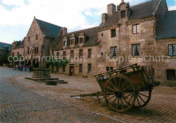 Locronan Place amenagee Film Chouans de Philippe