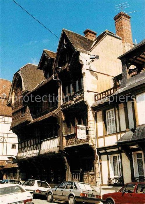 Etretat Station balneaire reputee