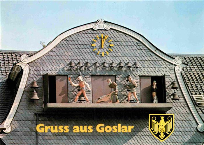 GOSLAR Harz Niedersachsen Glockenspiel und Marktplatz