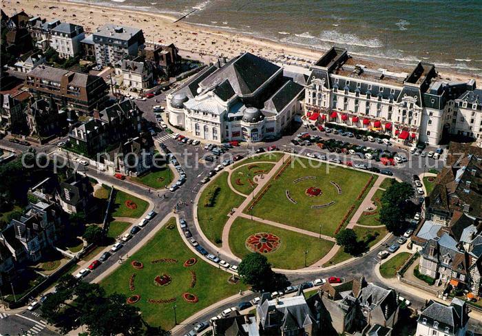 Cabourg Station balneaire Grand Hotel et le Casino vue aerienne