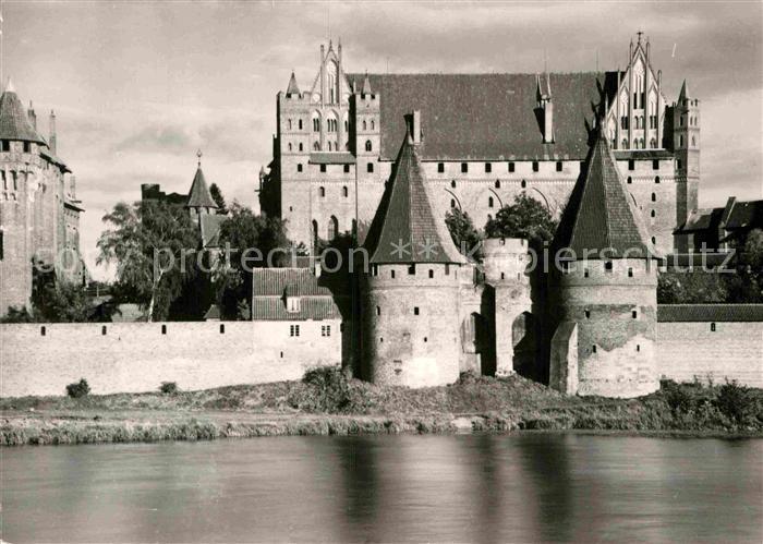 Malbork Brama Mostowa Brueckentor Stadtmauer Schloss