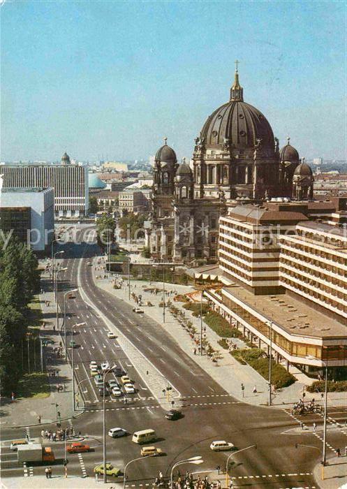 BERLIN  CITY Karl Liebknecht Strasse Berliner Dom