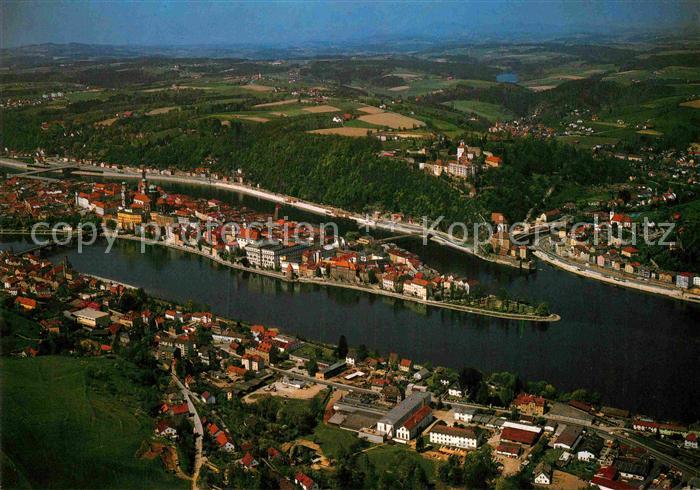 PAssAU Bayern Fliegeraufnahme Zusammenfluss Donau Inn Ilz