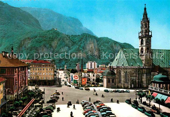 Bozen Suedtirol Walterplatz Pfarrkirche