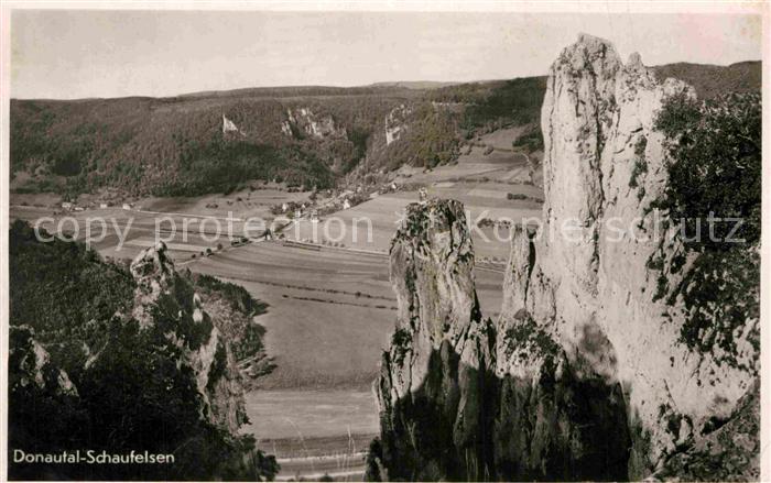 Thiergarten Beuron Panorama Donautal mit Schaufelsen