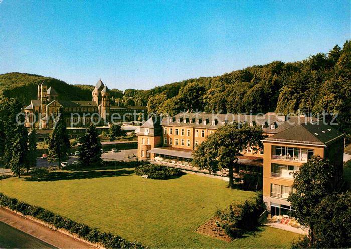 Maria Laach Glees Abteikirche und Seehotel