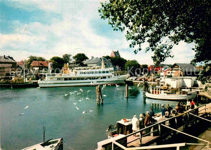 Heiligenhafen Ostseebad Hafen Faehre