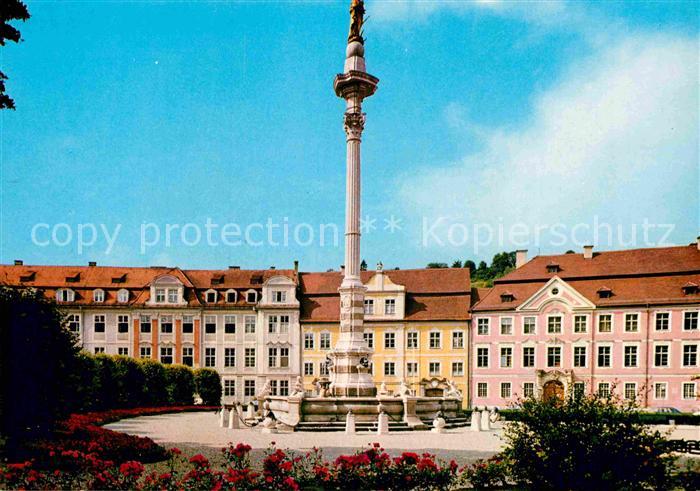 Eichstaett Oberbayern Residenzplatz Amtsgericht Mariensaeule