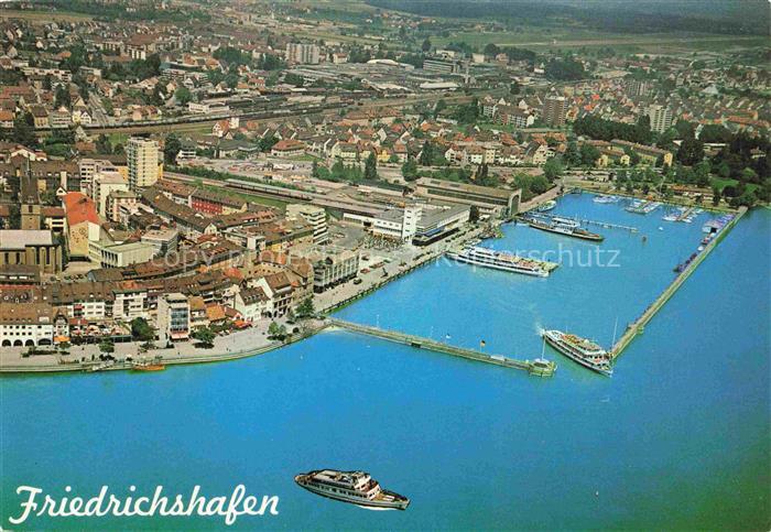 FRIEDRICHSHAFEN Bodensee BW Stadtpanorama Hafen