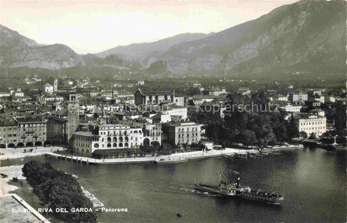 Riva  del Garda Riva sul Garda IT Fliegeraufnahme
