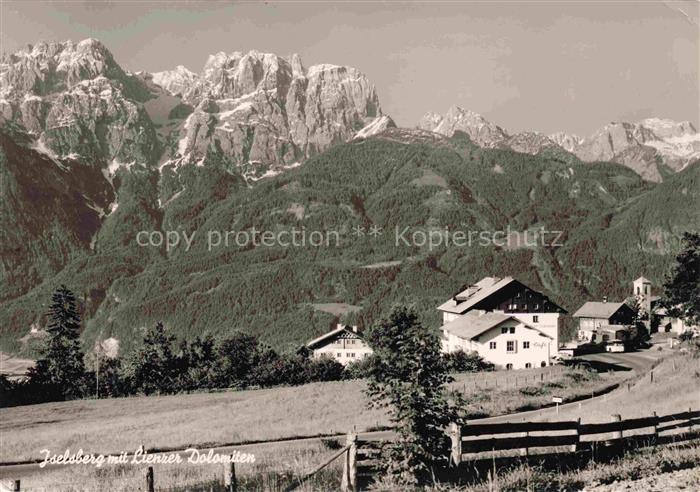 Iselsberg 1204m Winklern Moelltal Karnten AT Panorama Blick gegen Lienzer Dolomi