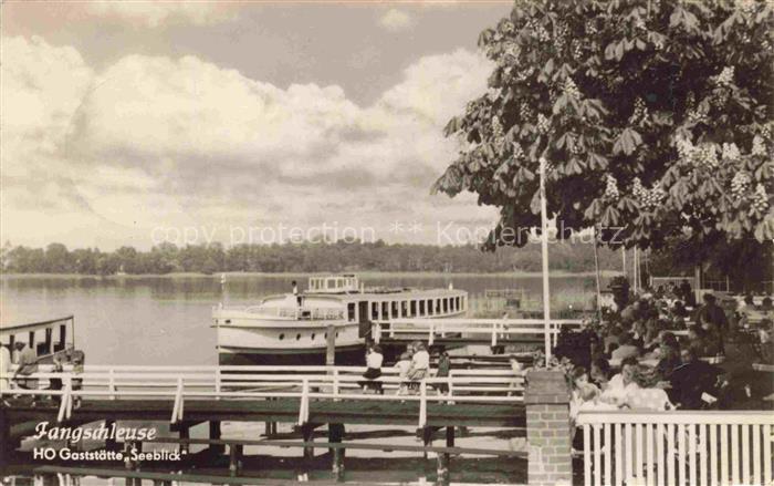 Fangschleuse Gruenheide Mark Brandenburg HO Gaststaette Seeblick Bootsanleger Fa