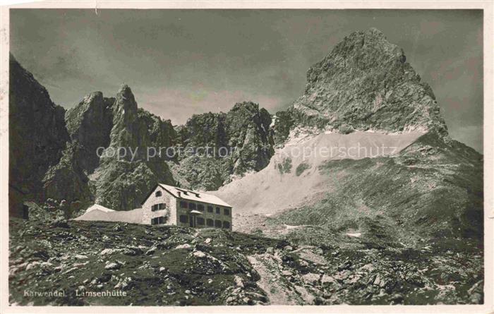 Schwaz Tirol AT Lamsenhuette mit Lamsenspitze Karwendelgebirge