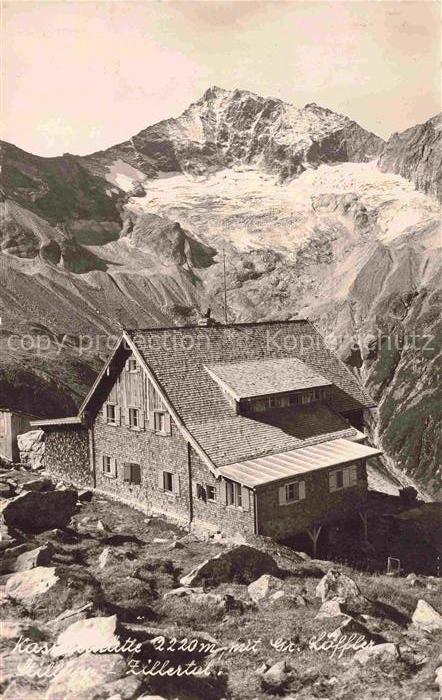 Stillup Stilluptal Mayrhofen Zillertal AT Kasselerhuette mit Grossem Loeffler Zi
