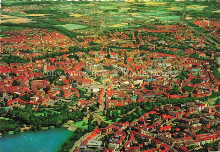 MueNSTER   Westfalen NRW Altstdt mit Promenade und Aasee
