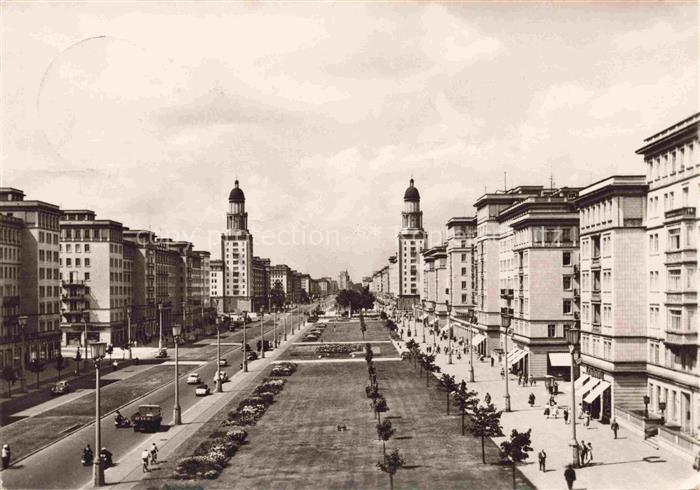 BERLIN  CITY Stalinallee Blick nach Westen