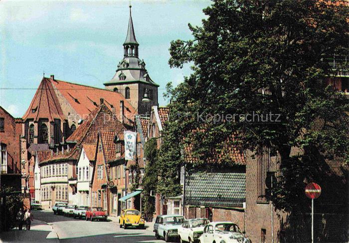 LueNEBURG  CITY Historische Strasse Auf dem Meere und St. Michaeliskirche Altsta