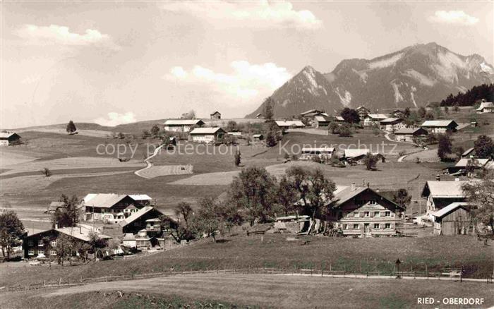 Oberdorf Ried-Oberdorf Obermaiselstein Oberallgaeu Bayern Panorama Blick gegen G