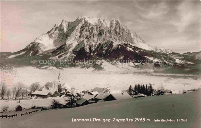 Lermoos Tirol AT Winterpanorama Blick gegen Zugspitze