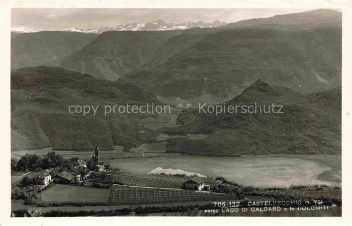 Altenburg Kaltern Caldaro Suedtirol IT Panorama Castelvecchio Lago di Caldaro e