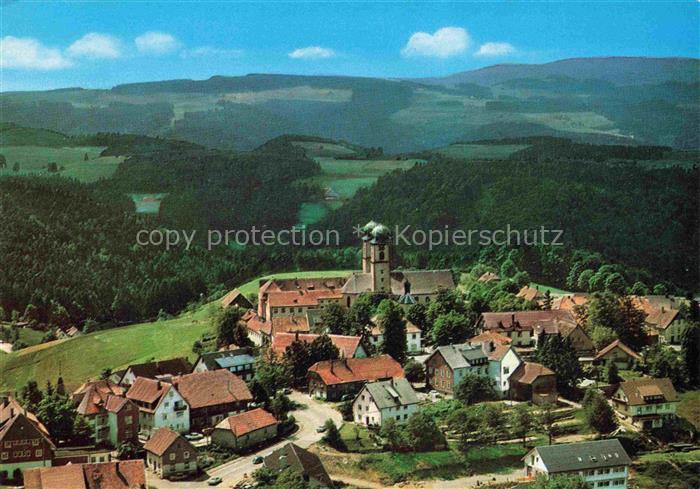 St Maergen Sankt Maergen Breisgau-Hochschwarzwald BW Ansicht mit Kirche Schwarzw
