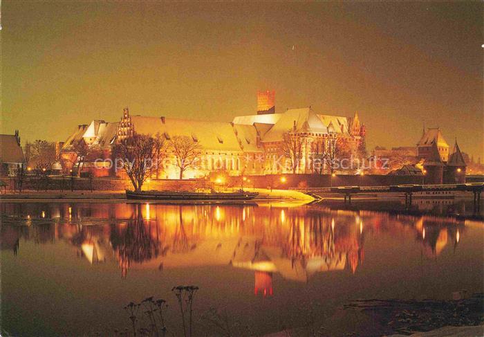 MALBORK Marienburg Westpreussen PL Nachtpanorama im Winterkleid Blick zum Schlos