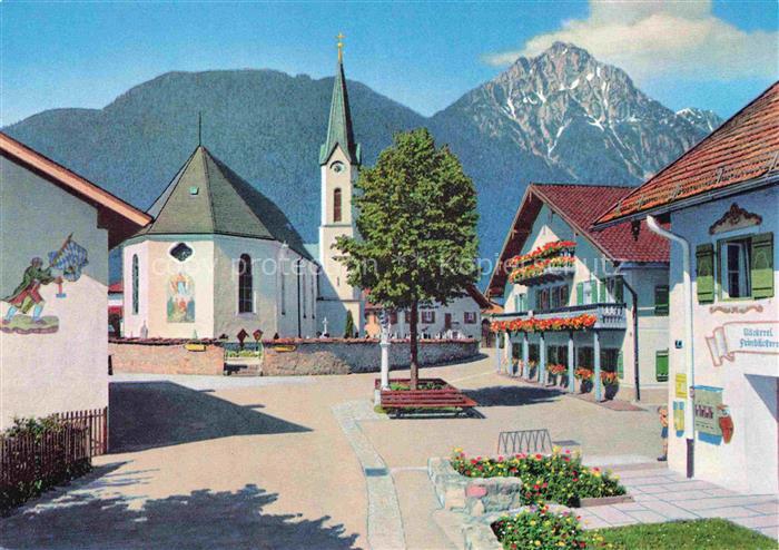 Piding Berchtesgadener Land Bayern Petersplatz Kirche Blick gegen Hochstaufen