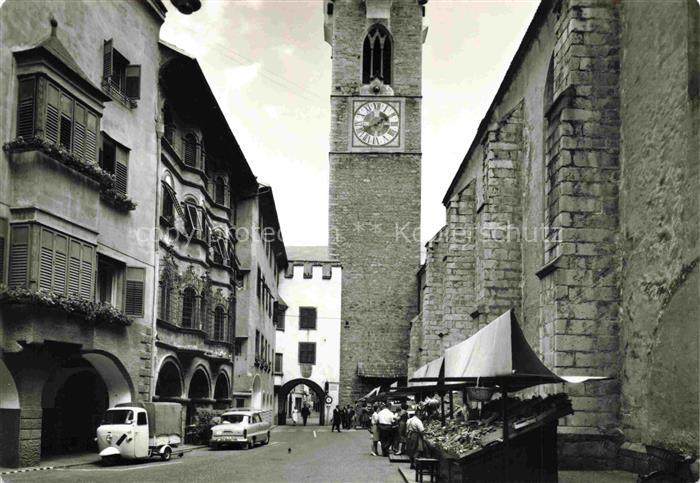 Brixen Bressanone Suedtirol IT Pfarrplatz Pfarrkirche Markt
