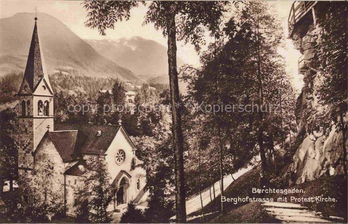 BERCHTESGADEN Bayern Berghofstrasse mit Protest-Kirche