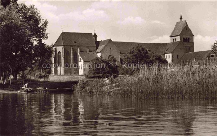 Mittelzell Reichenau Konstanz BW Muenster Ansicht vom See aus
