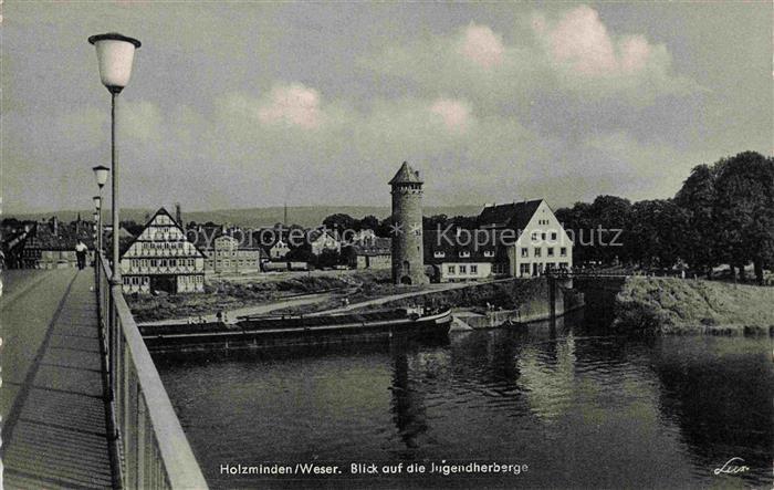 Holzminden Weser Niedersachsen Blick auf die Jugendherberge