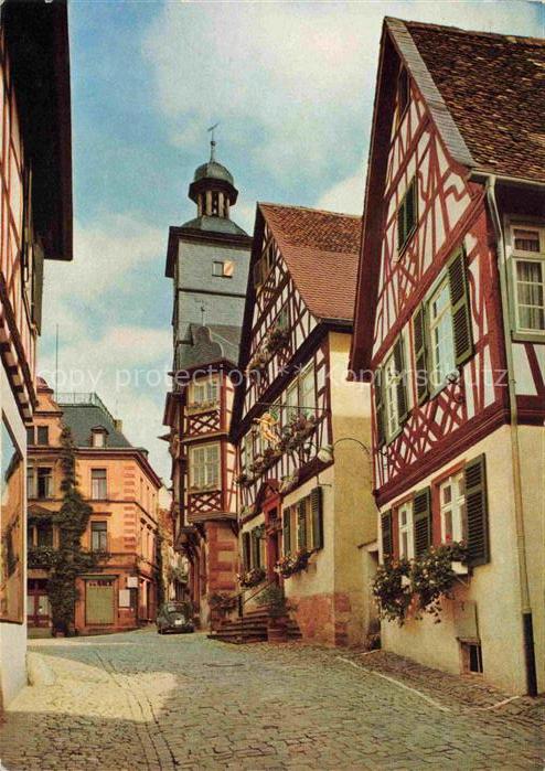 Heppenheim Bergstrasse Hessen Amtsgasse mit Blick zum Rathaus Altstadt Fachwerkh