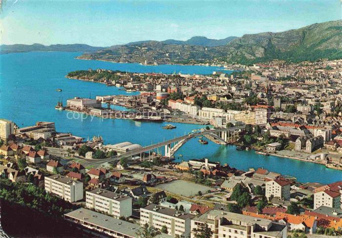 Fantoft Bergen Norge Bratteveit Bruecke Domkirken Hafen Fjord Panorama Wohnhaeus