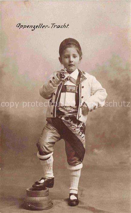 Trachten  Costumes-- Appenzeller Kind