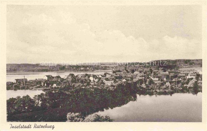 Ratzeburg Schleswig-Holstein Inselstadt Ratzeburger-See Insel Haeuser Waelder Hu