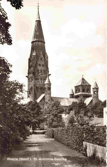 RHEINE WESTFALEN NRW St-Antonius-Basilika Kirchturm Romanik Allee Hecke Baeume K