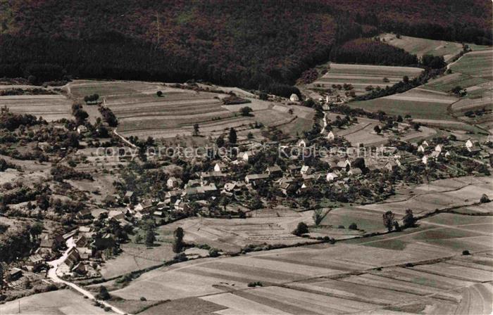 Hesseldorf Waechtersbach Hessen Luftkurort Dorf Felder Wald Huegel Wohnhaeuser S