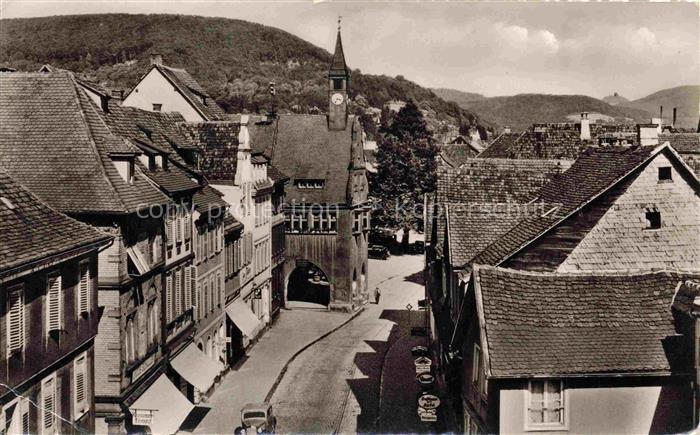Sulz Lahr Altes-Rathaus Stadttor Ruine-Hohen-Geroldseck Fachwerkhaeuser Geschaef