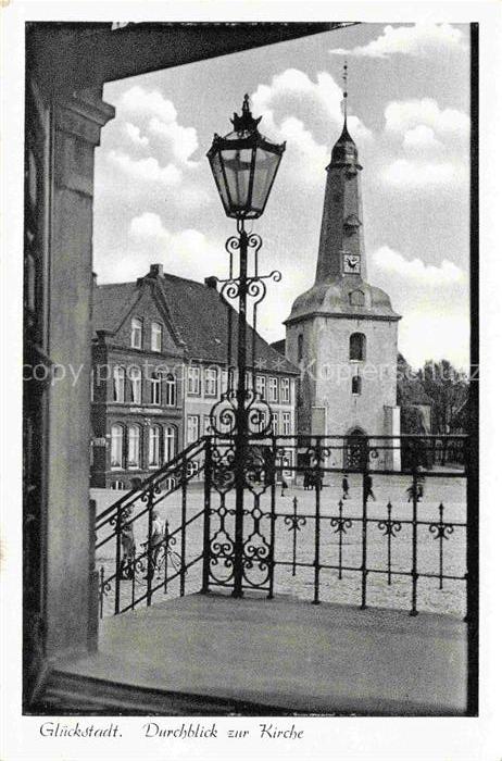 Glueckstadt Steinburg Schleswig-Holstein Kirchturm Marktplatz Laterne Schmiedeei