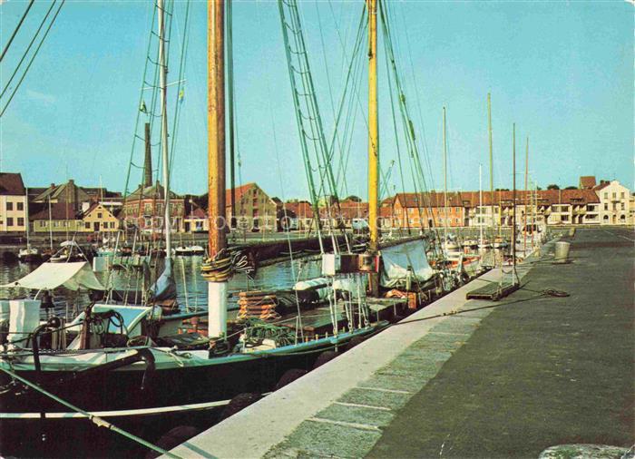 Simrishamn Sweden Hamnen Segelboote Kai Altstadt Haeuser